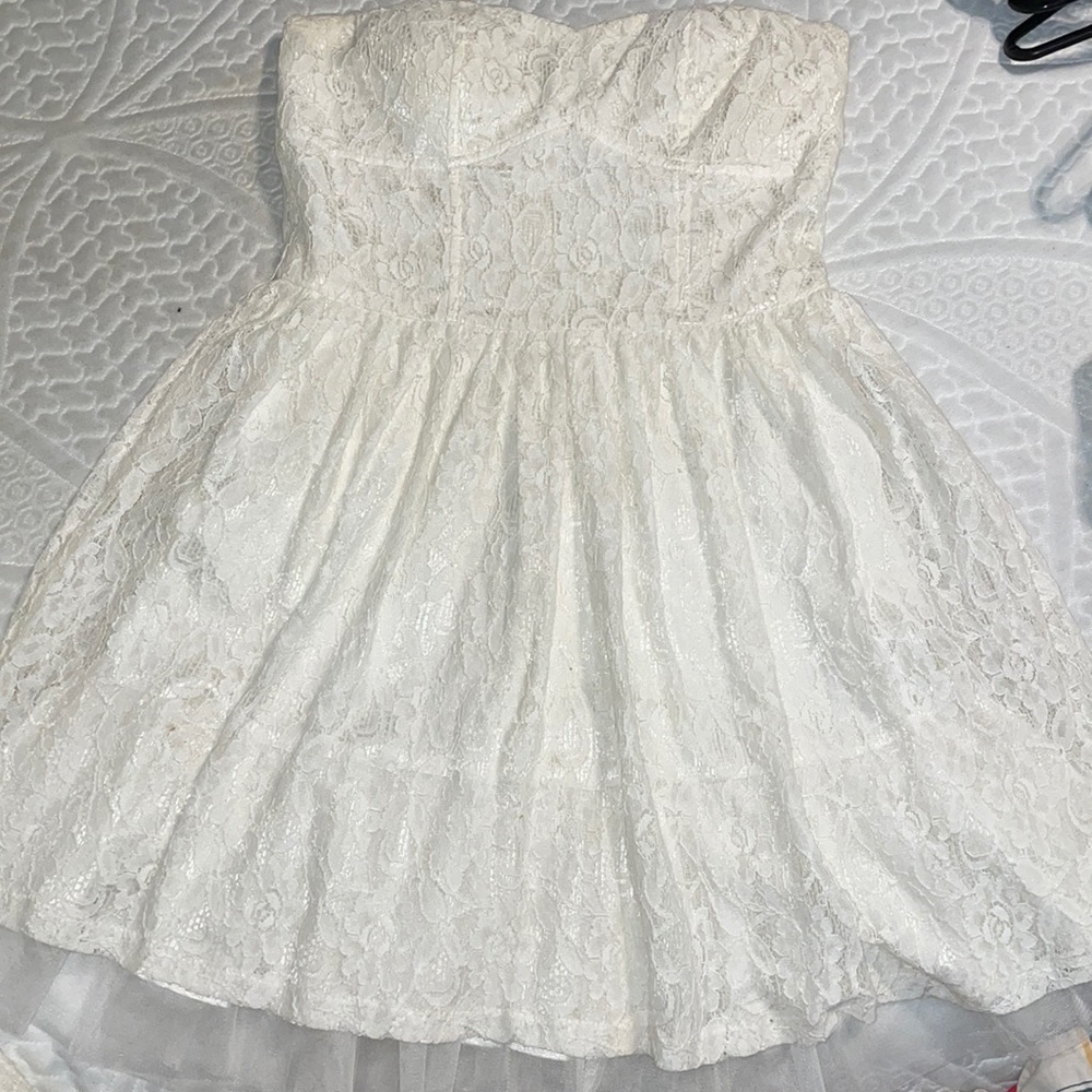 Delias size medium ivory strapless lace dress